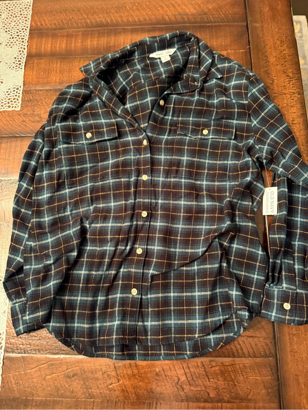 Old Navy Women’s Dark Green and Navy Plaid Button-Down Shirt